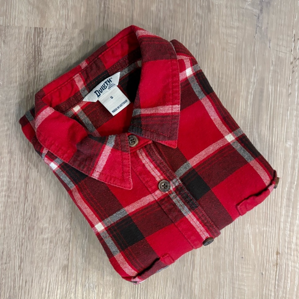 Duluth Women’s Free Swingin’ Flannel Shirt Plaid Button Front Long Sleeve Small